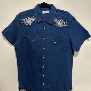 TAYLOR STITCH: Embroidered Short Sleeve Western in Indigo (size M, 40) LIKE-NEW